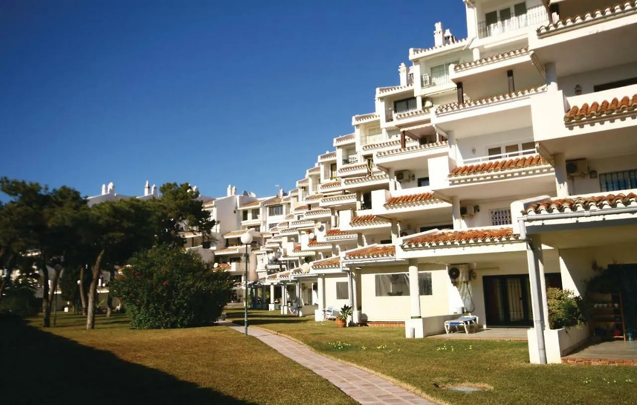 Cozy Apartment In Calahonda With Wifi La Cala De Mijas